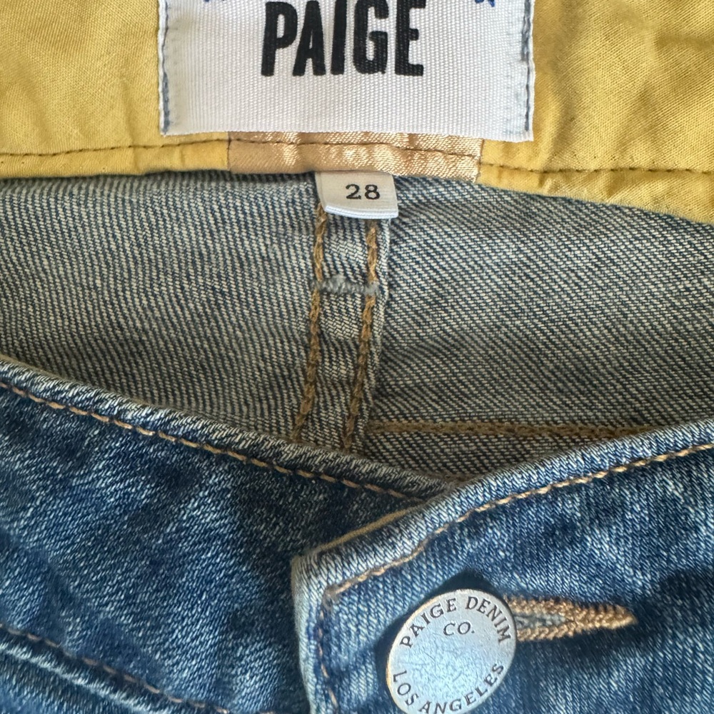PAIGE Woman’s Classic Blue Denim Jeans